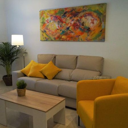 Apartamento Plaza Alfonso XII Малага Екстер'єр фото