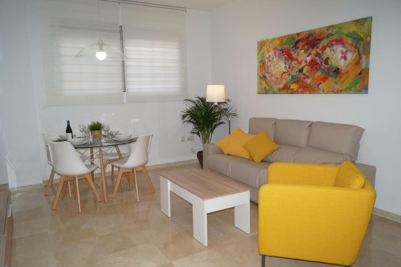 Apartamento Plaza Alfonso XII Малага Екстер'єр фото
