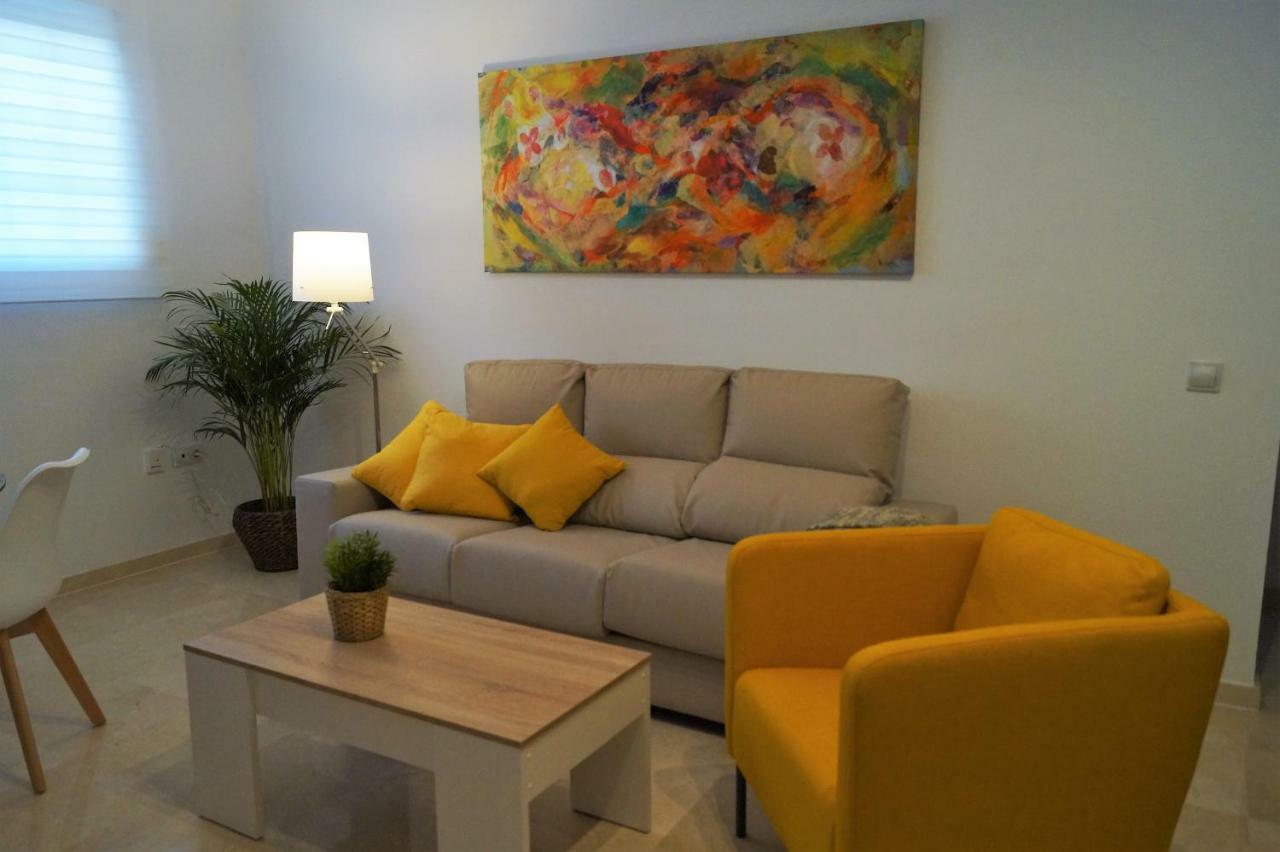 Apartamento Plaza Alfonso XII Малага Екстер'єр фото