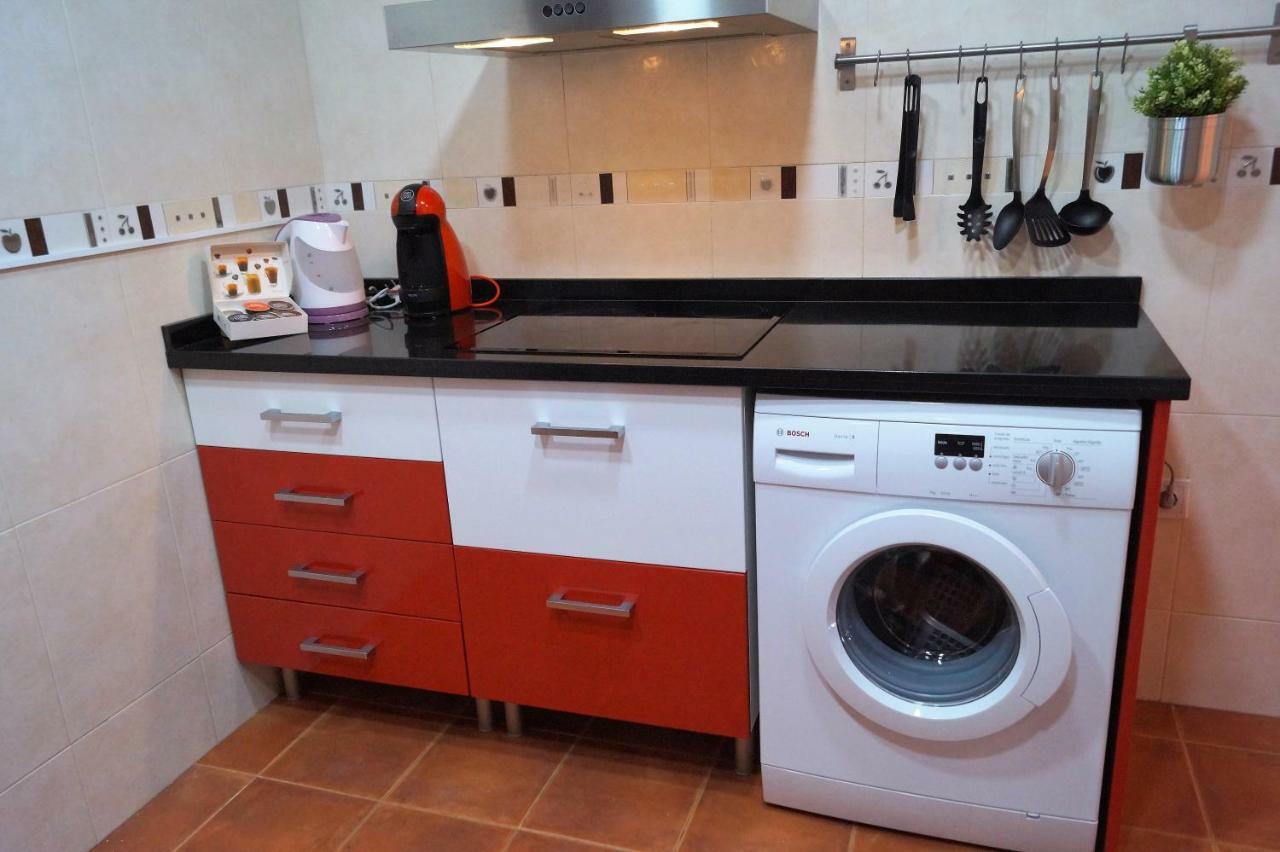 Apartamento Plaza Alfonso XII Малага Екстер'єр фото